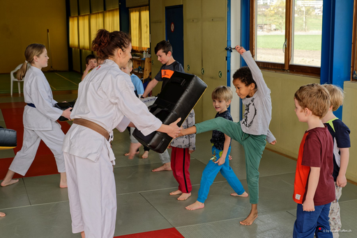 Kurs "Karate" (Frühling 2022)