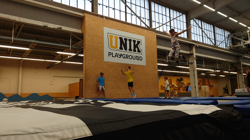 Kurs "Trampolinkurs im UNIK Playground" (Herbst 2021)